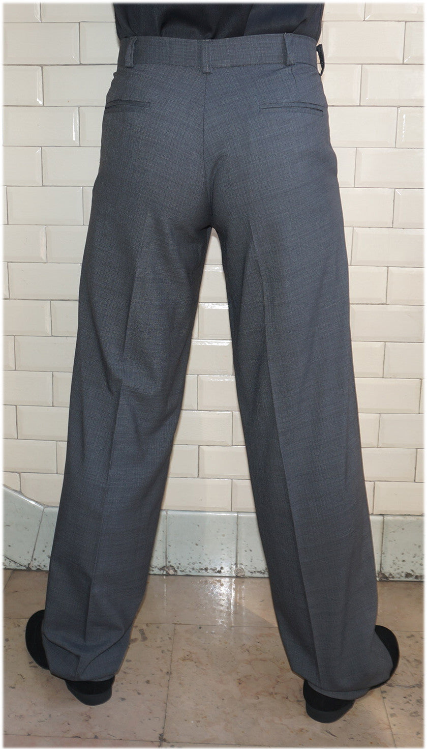 4 corazones Pantalon PH 201  gris moyen à pinces. UNIQUEMENT EN STOCK, PAS DE COMMANDE POSSIBLE EN ARGENTINE